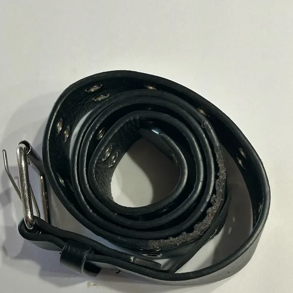 Brandy Melville Belt Black Faux Leather Double Holes One Size Silver Buckle - Picture 12 of 16